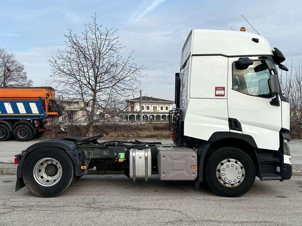 Renault T460 4x2 Photo 19