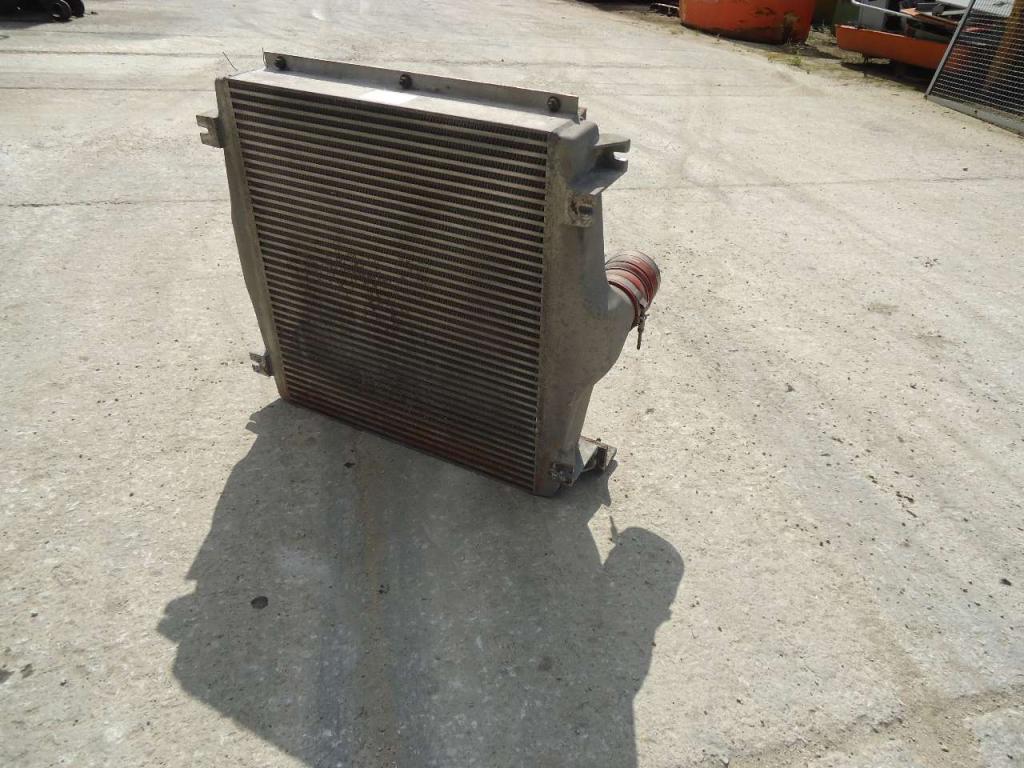 Radiateur intercooler pour Fiat Kobelco W190 Photo 1