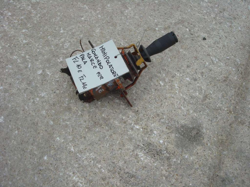 Manipulateur pour Fiat Allis FL10-FL14E Photo 2