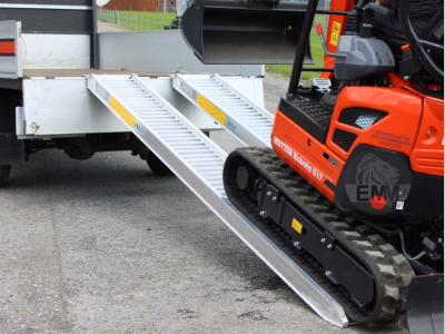EMM Rampe di Carico 4000 mm - Portata 55 q.li en vente par EMM Company srl