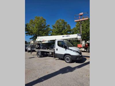 Cela DT 28 en vente par Centro Elevatori Srl