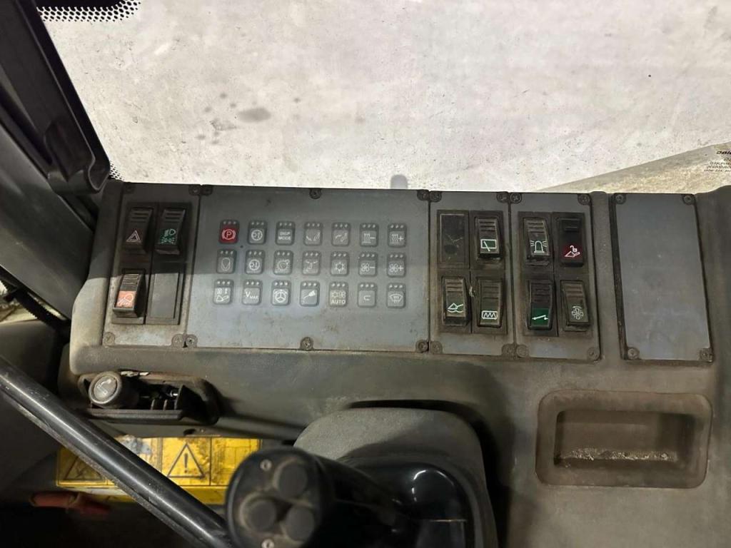 Liebherr L542 L 542 | Electric problem Photo 23