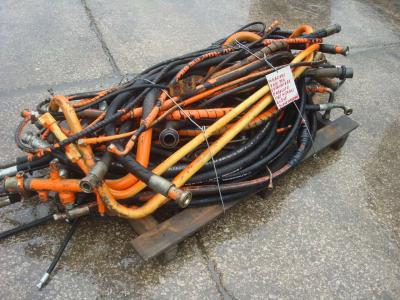 Tuyeau hydraulique pour Fiat Hitachi EX 215 en vente par OLM 90 Srl
