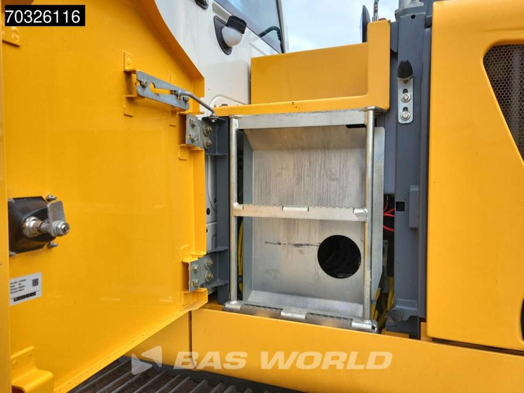 Liebherr R922 LC Photo 23