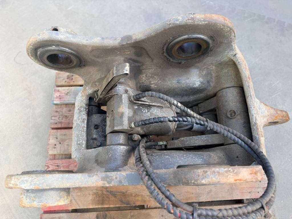 Miller Volvo EC290 / EC300 Geith Photo 5