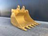 Volvo EC240 Photo 2 thumbnail