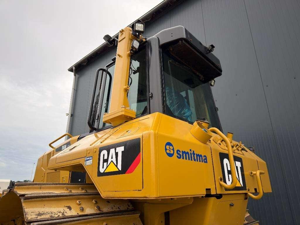 Caterpillar D6N LGP Photo 6