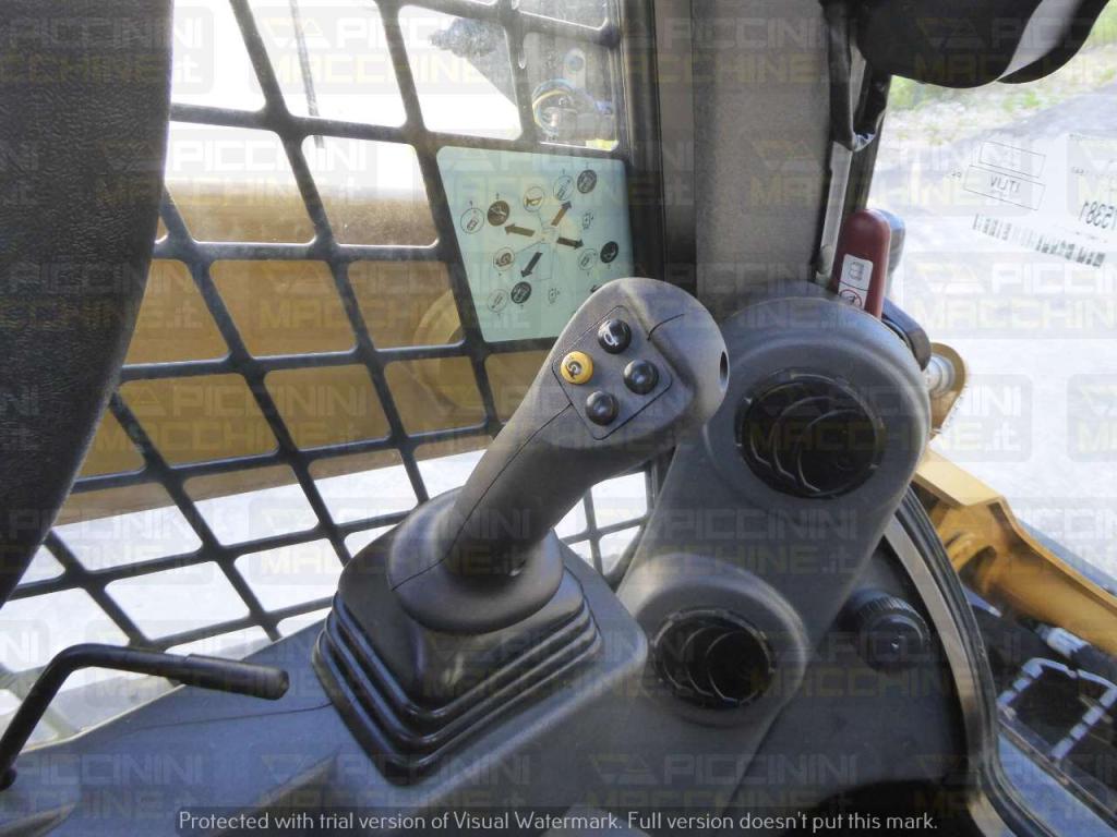 Caterpillar 259D3 Photo 21