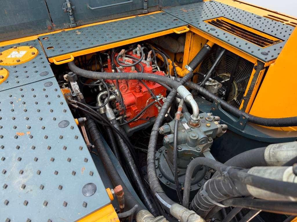 Hyundai R430LC - Hammer Lines / Quick Coupler Photo 29