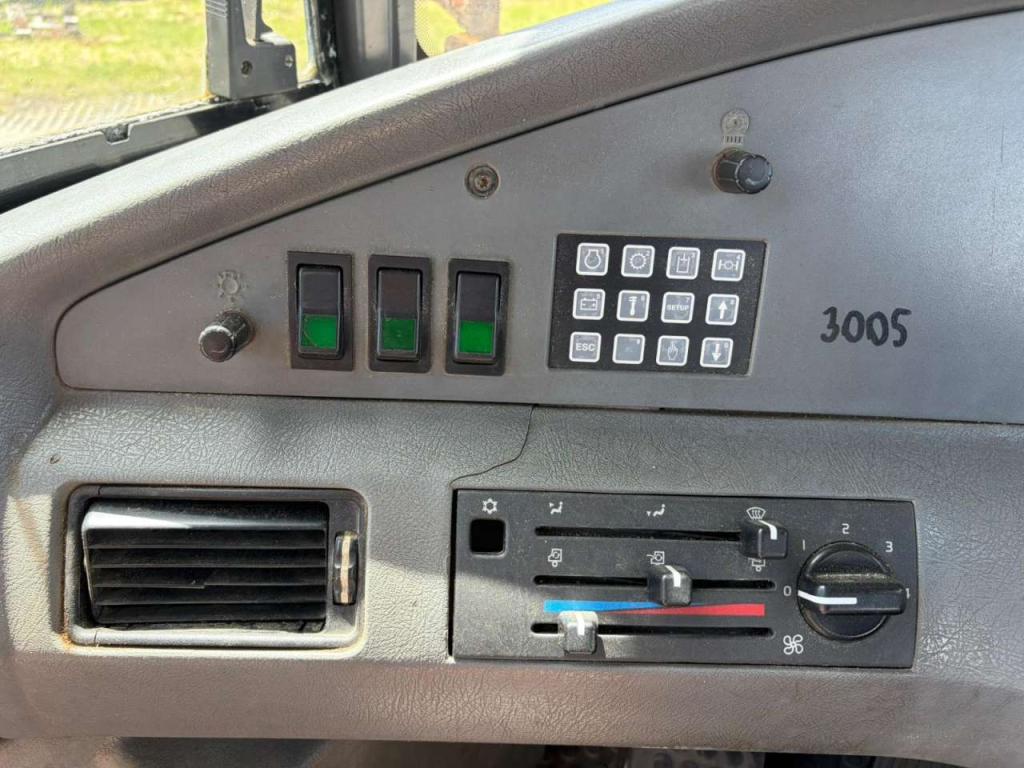 Volvo A30D Photo 21