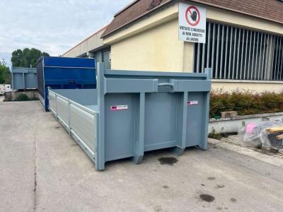 CONTAINER SCARRABILE NUOVO A PIANALE en vente par Aurora Srl