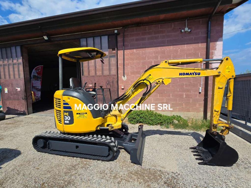 Komatsu PC30 MR3 Photo 2
