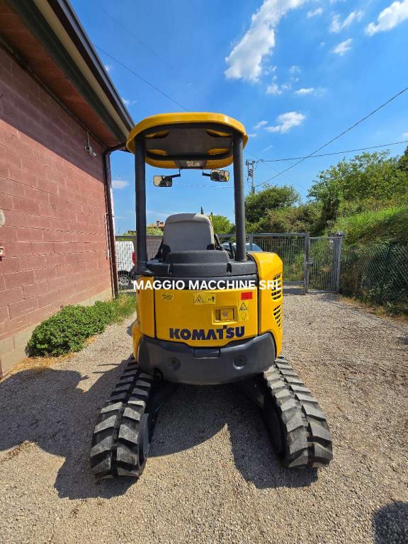 Komatsu PC30 MR3 Photo 4