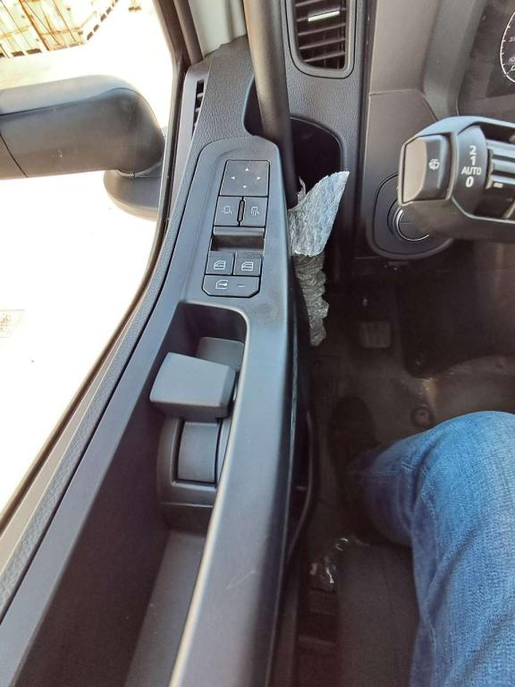Astra HDX Photo 10