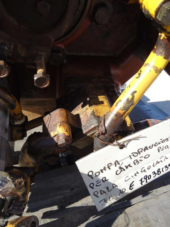 Pompe hydraulique de transmission pour Fiat Allis FL10E Photo 3