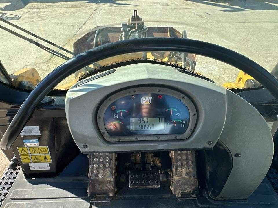 Caterpillar 963D Photo 14