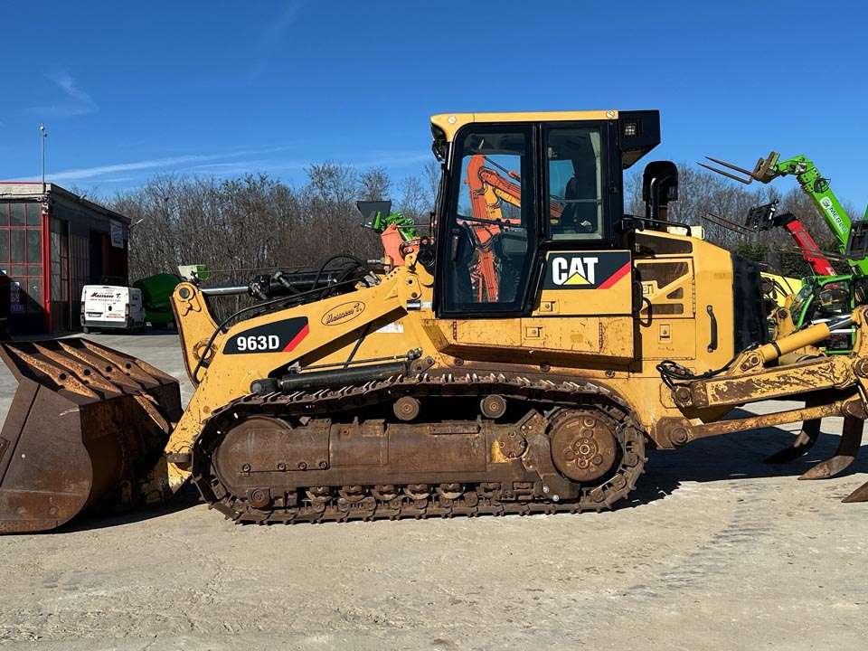 Caterpillar 963D Photo 2