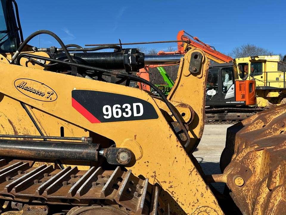Caterpillar 963D Photo 6