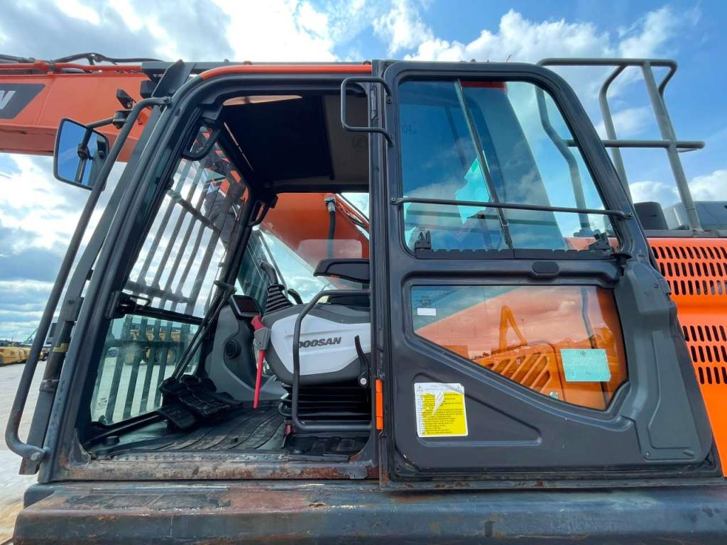 Doosan DX300LC-5 Photo 20
