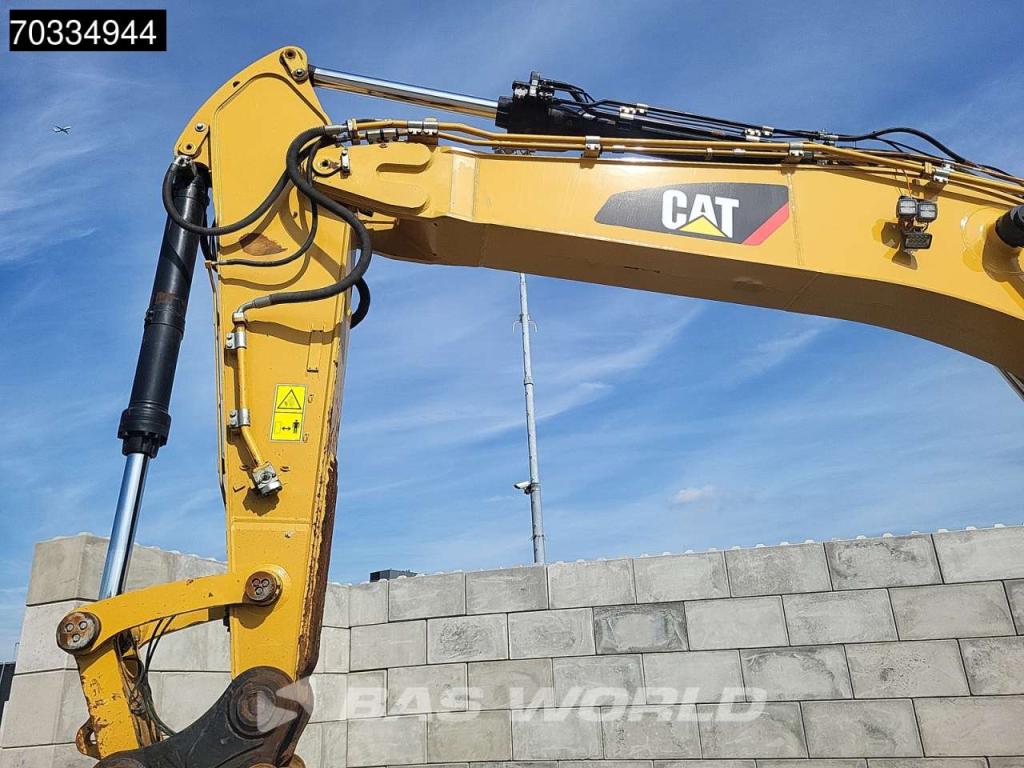 Caterpillar 352 F Photo 11