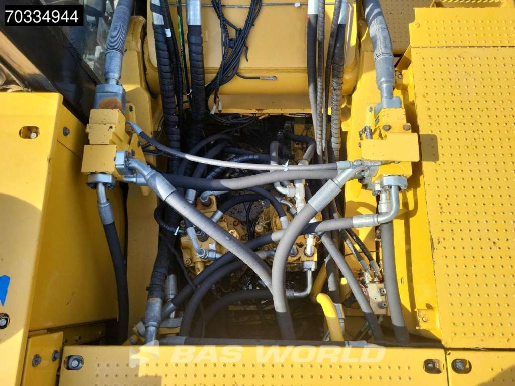 Caterpillar 352 F Photo 24