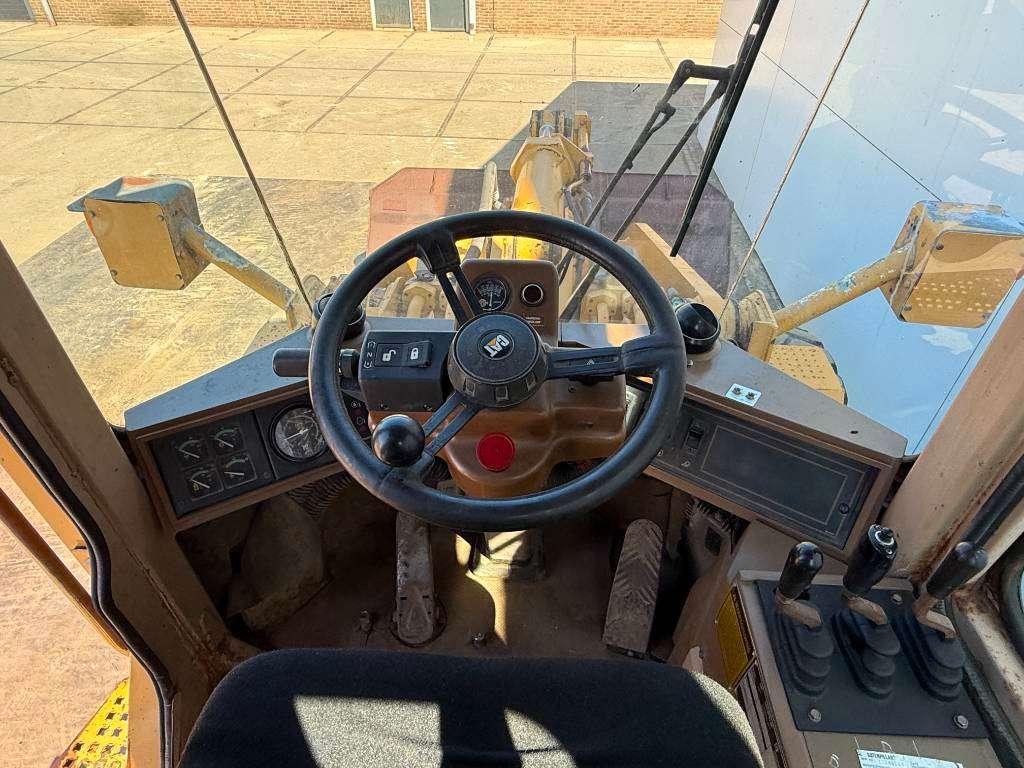Caterpillar 936F - Automatic Greasing / Airco Photo 9