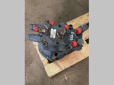 Moteur de rotation de la tourelle pour Fiat Kobelco E 135 en vente par PRV Ricambi Srl