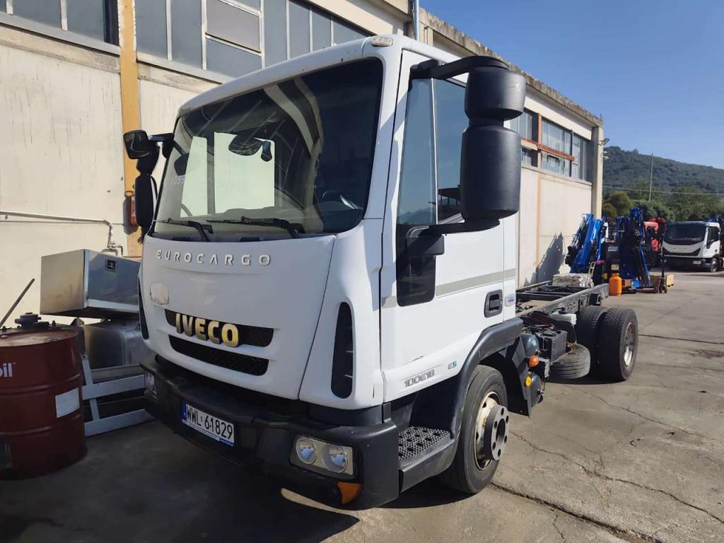 Iveco EUROCARGO 100E18 Photo 15
