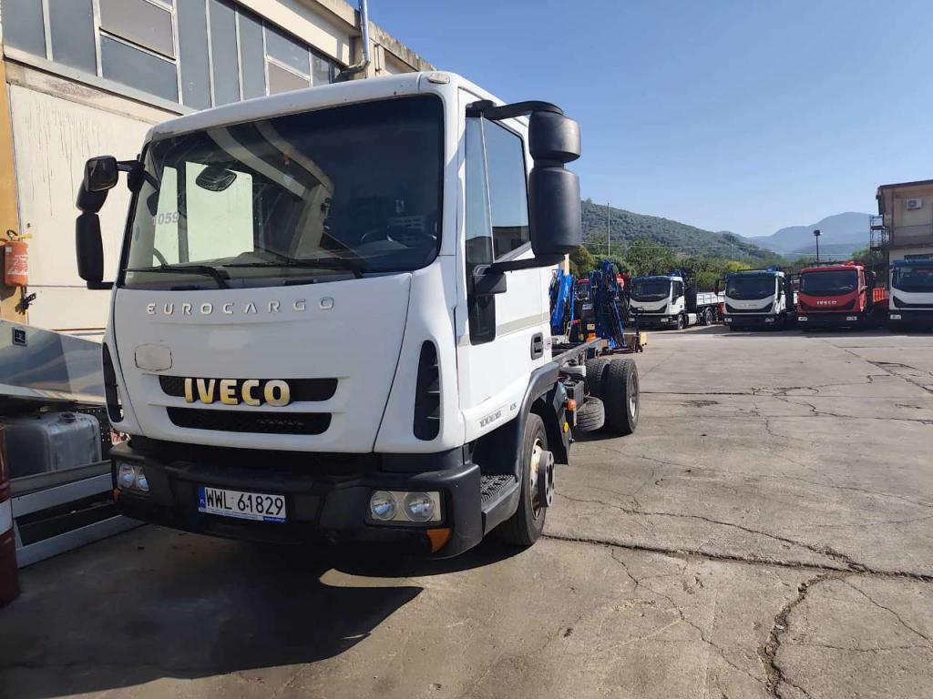 Iveco EUROCARGO 100E18 Photo 22
