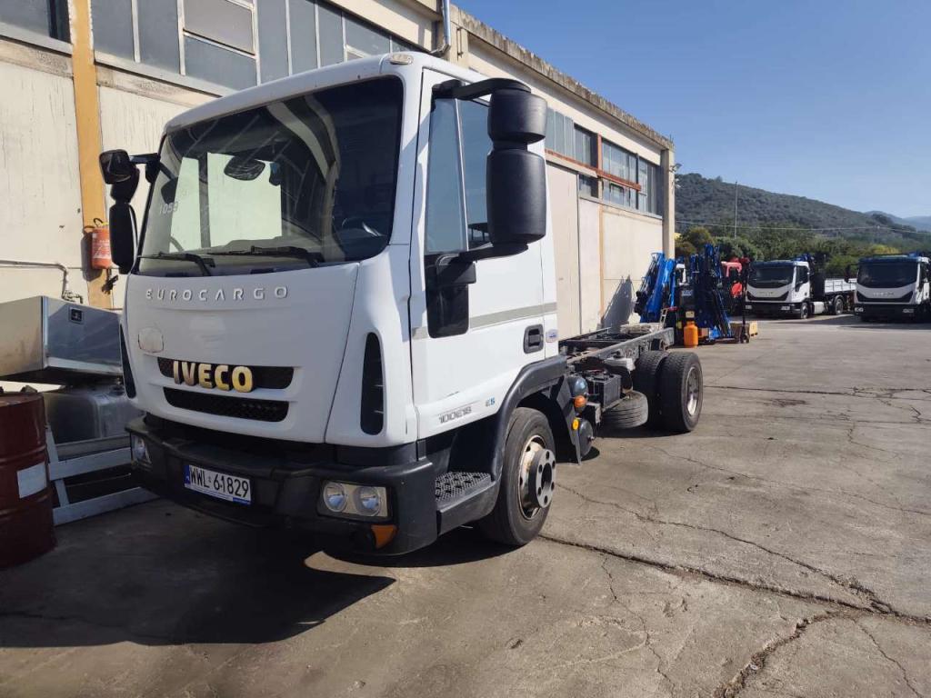 Iveco EUROCARGO 100E18 Photo 23