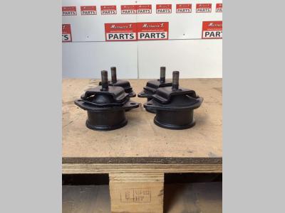 Base de cabine pour Hitachi ZX160LC en vente par Massucco T. Srl Area Ricambi