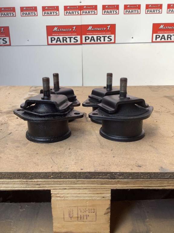 Base de cabine pour Hitachi ZX160LC Photo 1