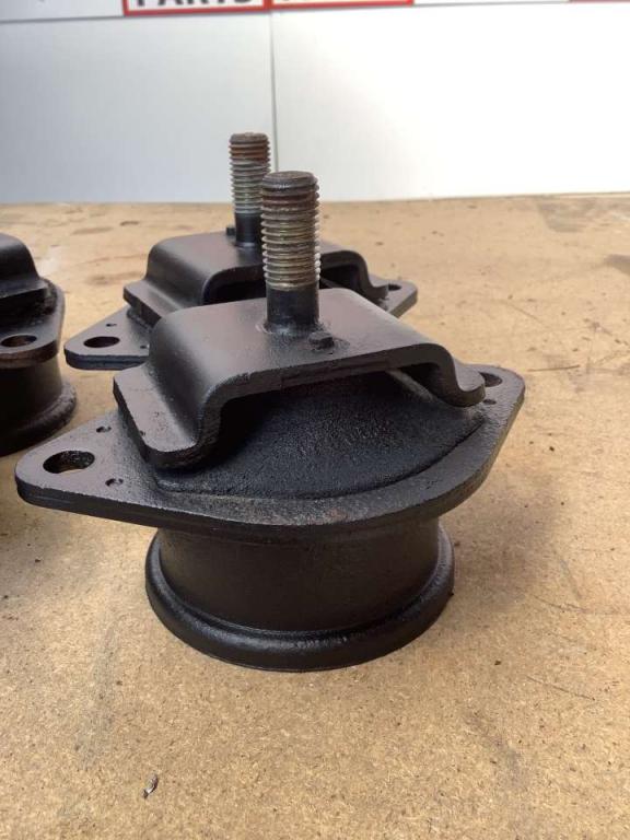 Base de cabine pour Hitachi ZX160LC Photo 2