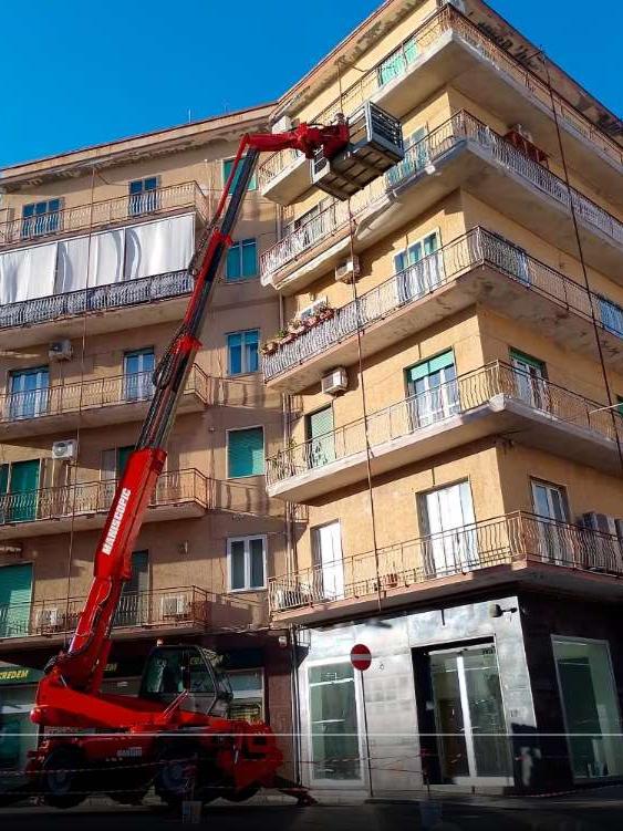 Manitou rotativo Photo 4
