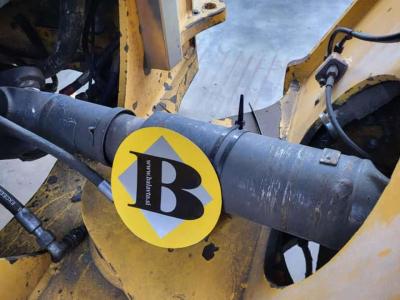 Volvo propeller shaft 15085426 for Volvo loaders en vente par Balavto