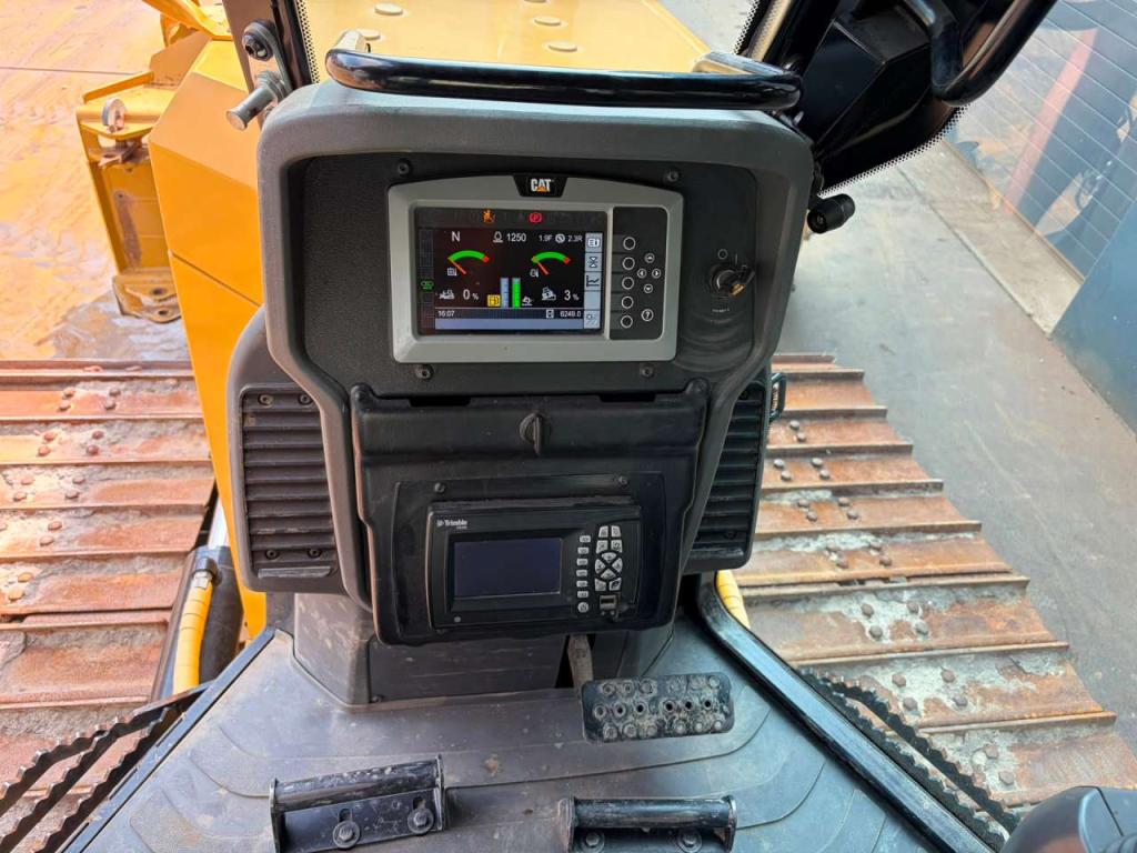 Caterpillar D4 LGP 15A (D6K / D6K2) Photo 23