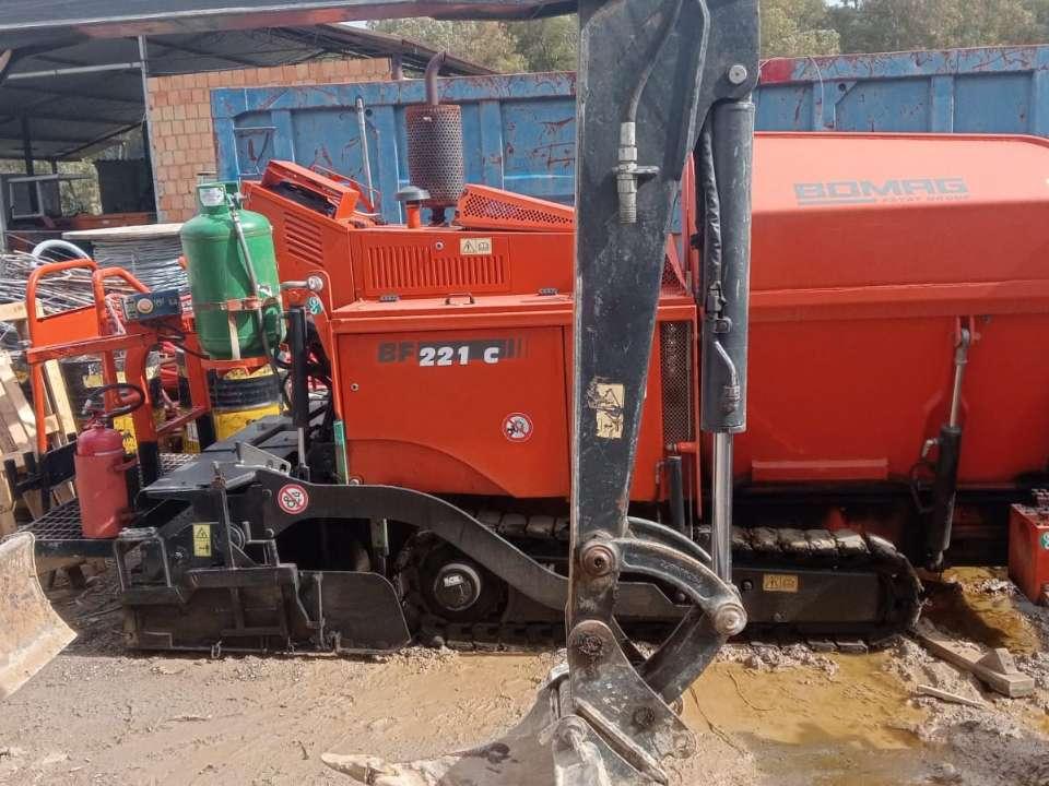 Bomag BF221C Photo 3