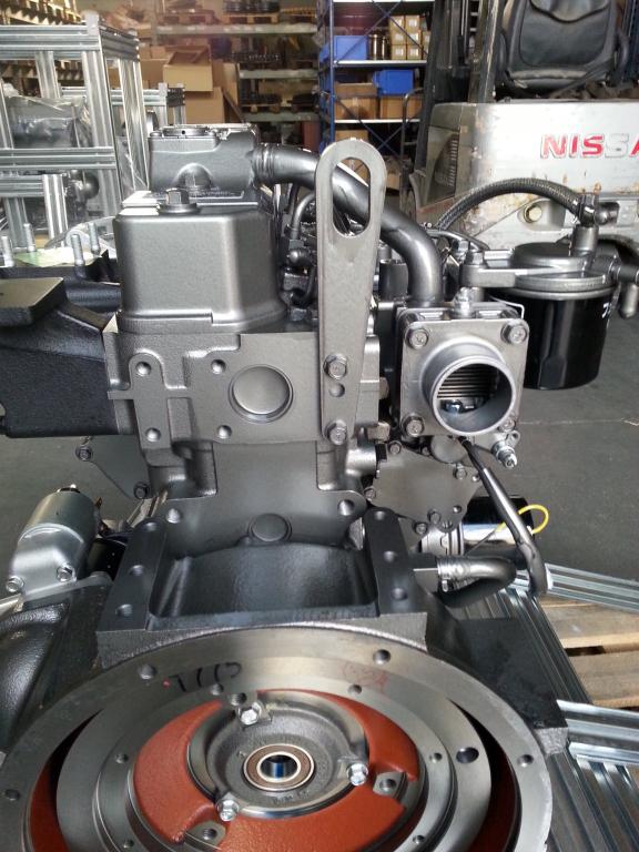 Yanmar 3TNV88 Photo 3