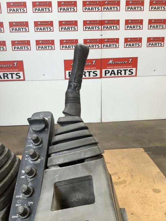 Support d’instrumentation pour Hitachi ZX160LC Photo 4