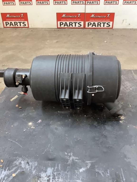 Boîtier de filtre à air pour Hitachi ZX135US-7 Photo 3