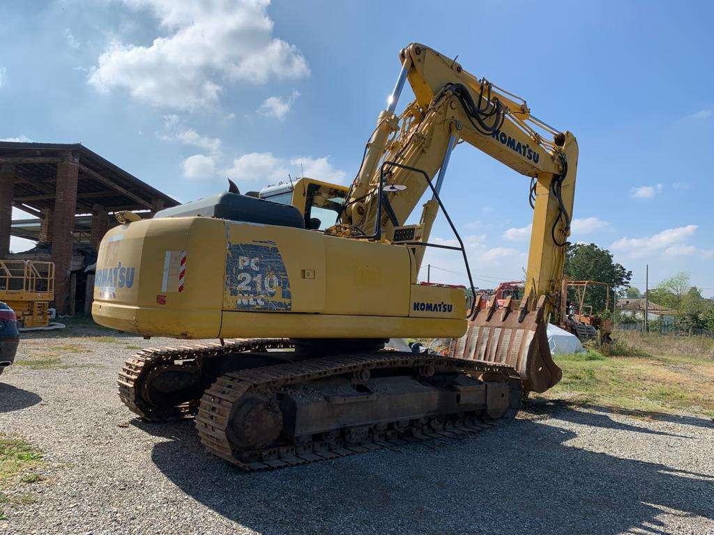 Komatsu PC210NLC-8K Photo 6