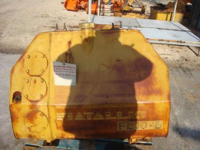 Réservoir de carburant diesel et réservoir d'huile hydraulique pour Fiat Allis FL10 B en vente par OLM 90 Srl