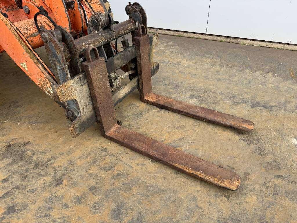 Schaeff ZL110 - Forks + Bucket / Quick Coupler Photo 17