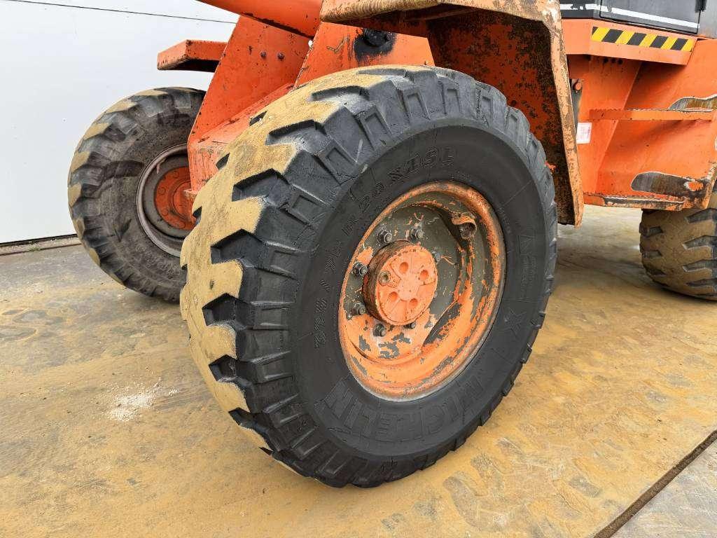 Schaeff ZL110 - Forks + Bucket / Quick Coupler Photo 20