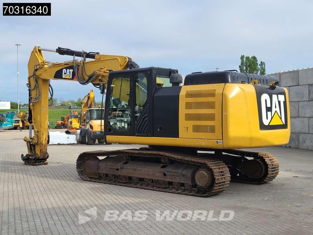 Caterpillar 326 F LN Narrow Photo 2
