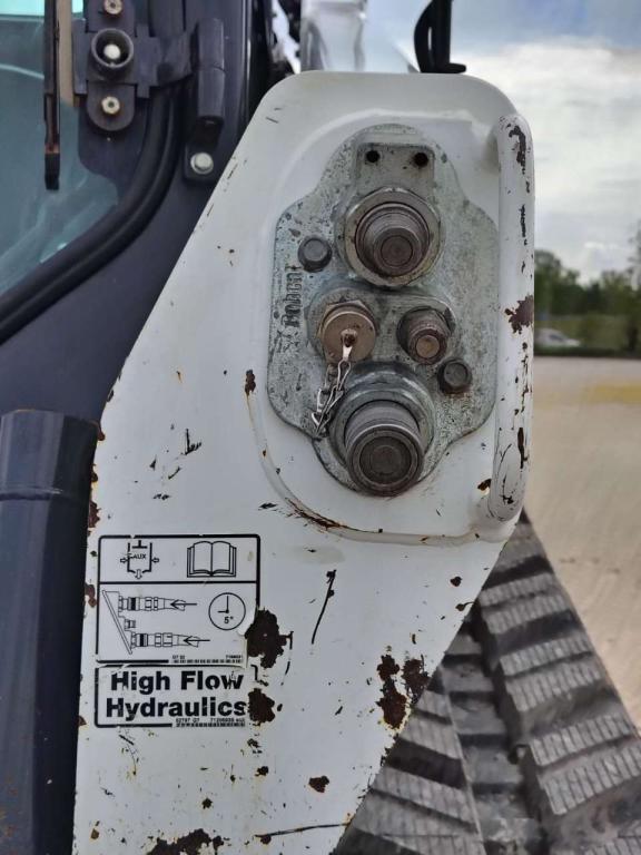 Bobcat T 590 Photo 11