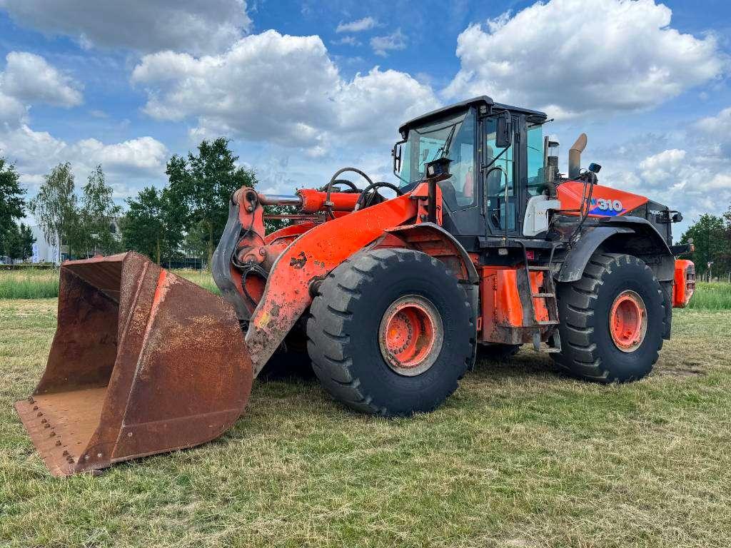 Hitachi ZX310-6 - 3rd Function / Automatic Greasing Photo 2