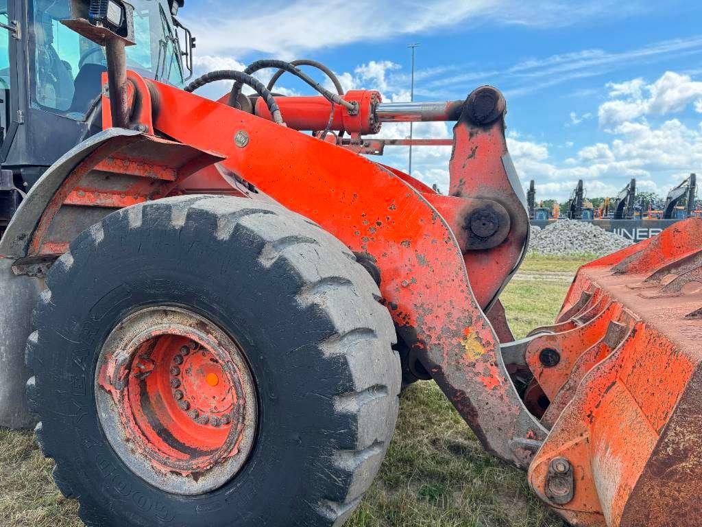 Hitachi ZX310-6 - 3rd Function / Automatic Greasing Photo 20