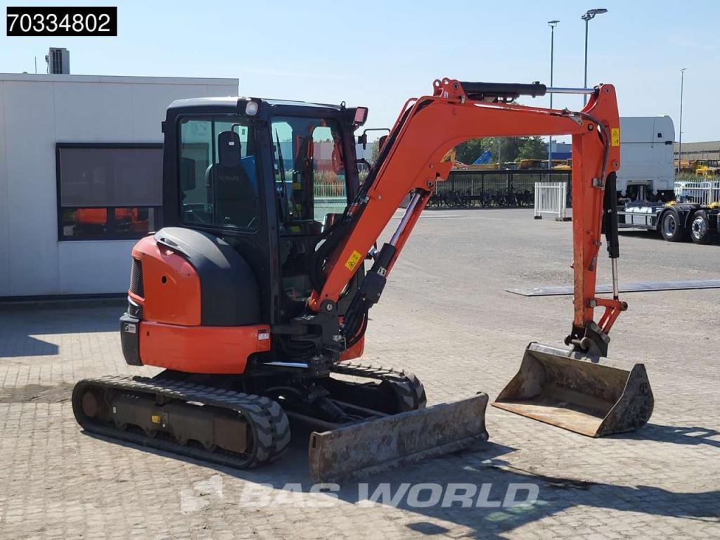 Kubota U36 -4 3 Buckets Photo 7