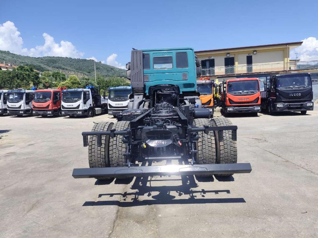 Iveco TRAKKER 190T41 Photo 27